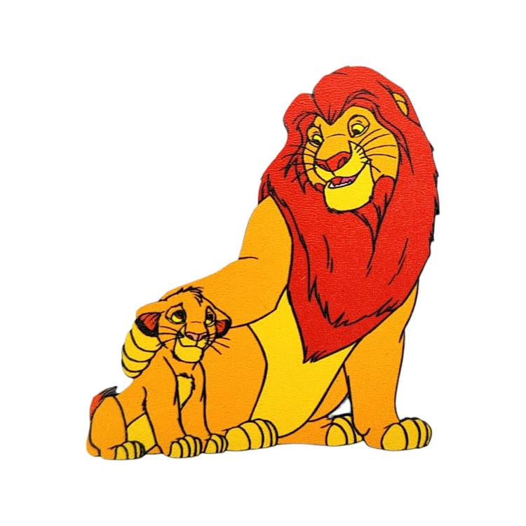 Ξύλινο Έγχρωμο Στοιχείο Lion King Και Σίμπα