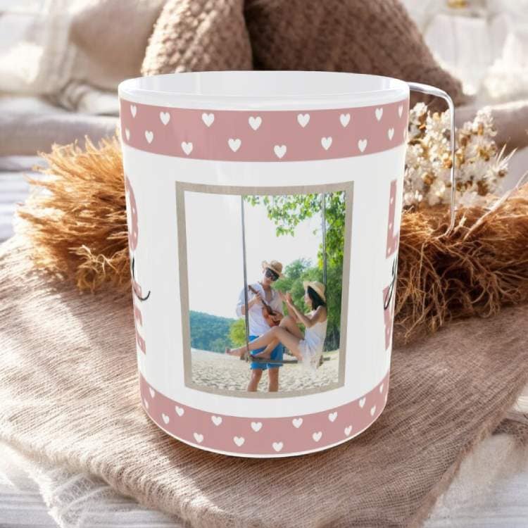 prosopopoiimeni-koupa-love-me-fotografia-aspri-photo2a-2025