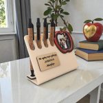 Δώρο για Δασκάλα Μολυβοθήκη Πλεξιγκλάς Καρδιά Μηλο με Αφιέρωση - Αγόρι