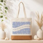 Δώρο για Δασκάλα Τσάντα Φελλός Blue Floral Print με Αφιέρωση Δώρο για Δασκάλα Τσάντα Φελλός Blue Floral Print με Αφιέρωση